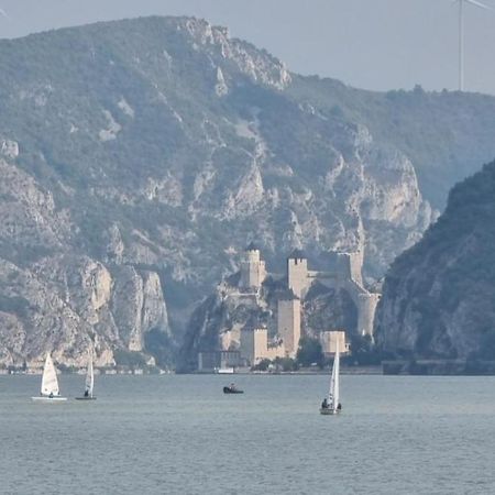 Apartment Rajic Golubac Luaran gambar