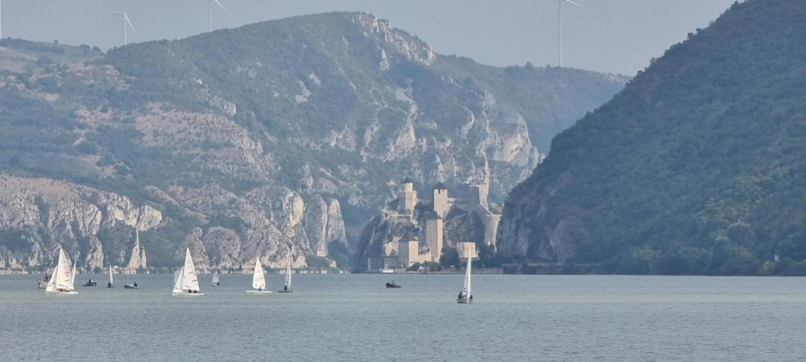 Apartment Rajic Golubac Luaran gambar